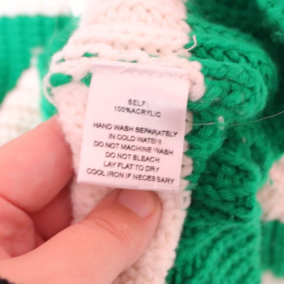 Buttermelon | V Neck Chunky Knit Cardigan Sweater Small - Picture 6 of 6